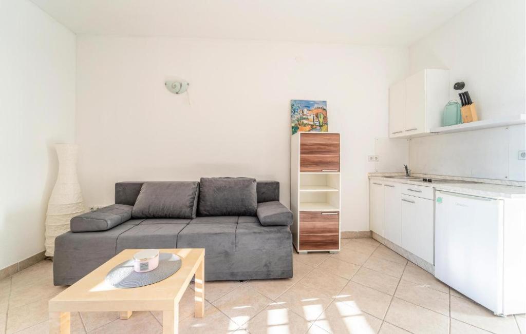 ביוגראד נה מורו Apartments Busic מראה חיצוני תמונה