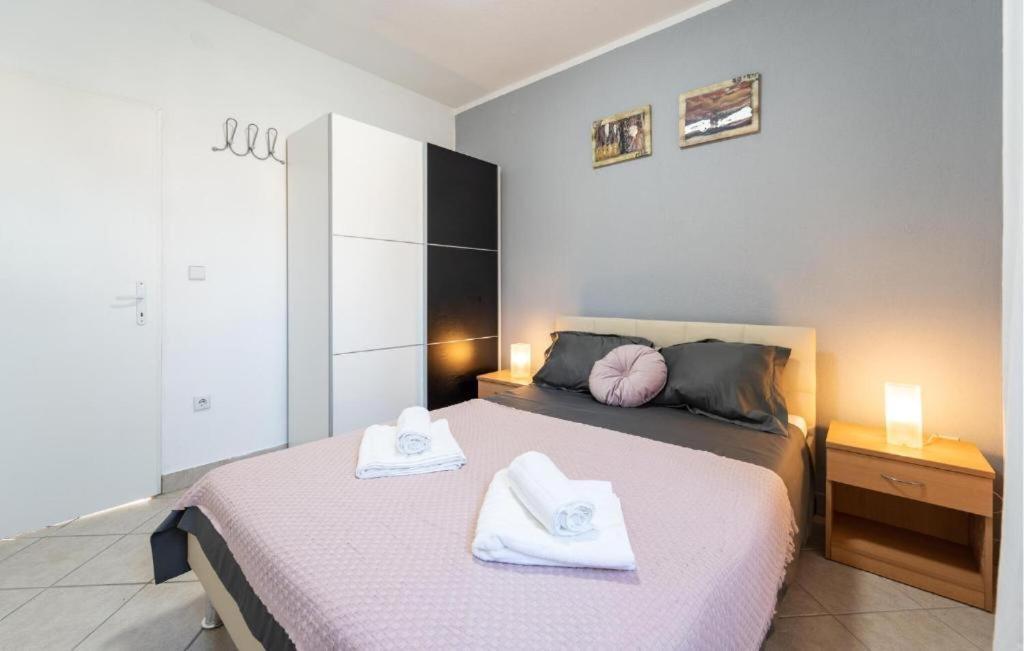 ביוגראד נה מורו Apartments Busic מראה חיצוני תמונה